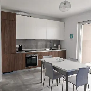 https://appartamento-aura.hotelinveneto.com